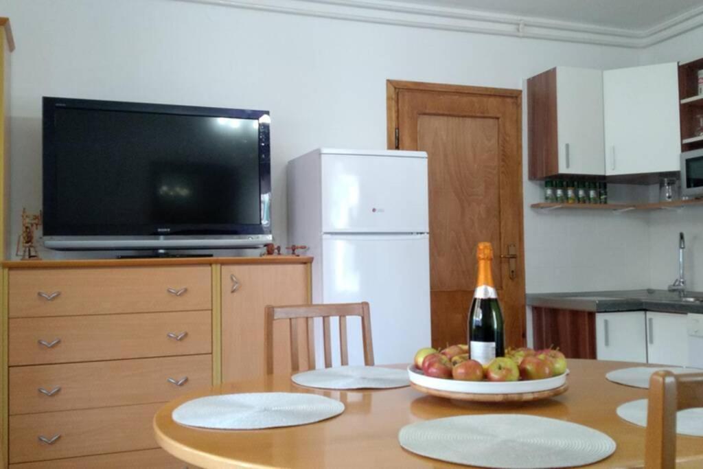 Zrm Center Apartment Idrija Luaran gambar